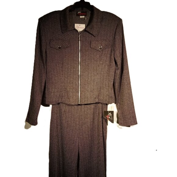 Women's 2 pc suit with Pants sz L Black White print Vintage/Retro NWT Zip Jacket - Picture 1 of 11